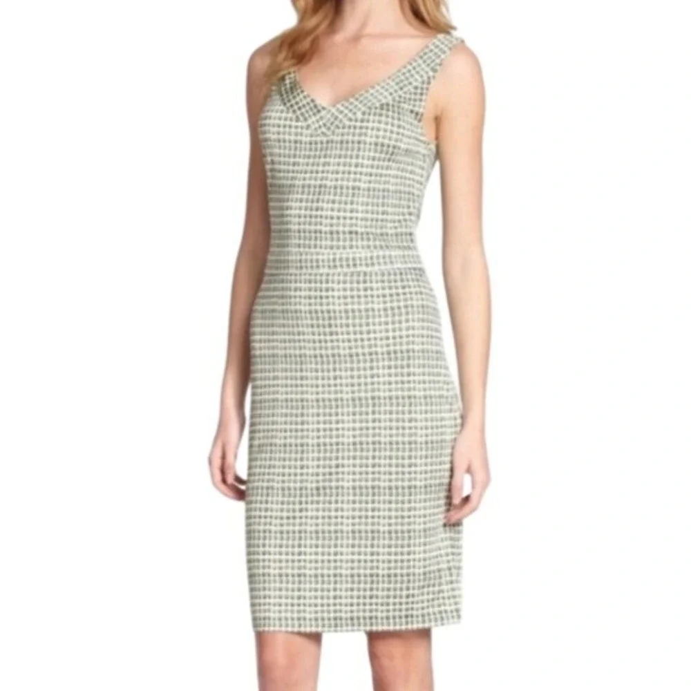 Tory Burch Women S Green White Geometric Print V Neck Sleeveless Silk Midi Dress